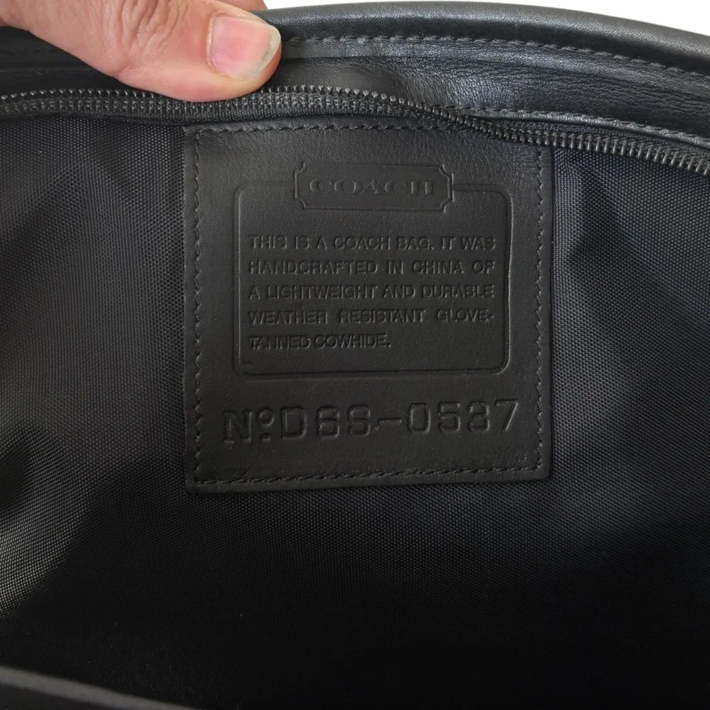 Coach Vintage Black Glove Tanned Leather 0537 Laptop Messenger Bag Case Luggage
